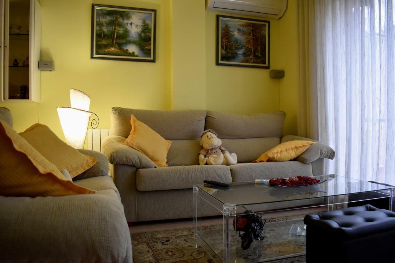 Appartement Magnolia, Habitacion Matrimonial Con Bano Uso Privado, En Casa Compartida à Palafrugell Extérieur photo