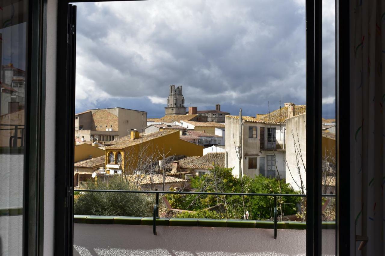 Appartement Magnolia, Habitacion Matrimonial Con Bano Uso Privado, En Casa Compartida à Palafrugell Extérieur photo